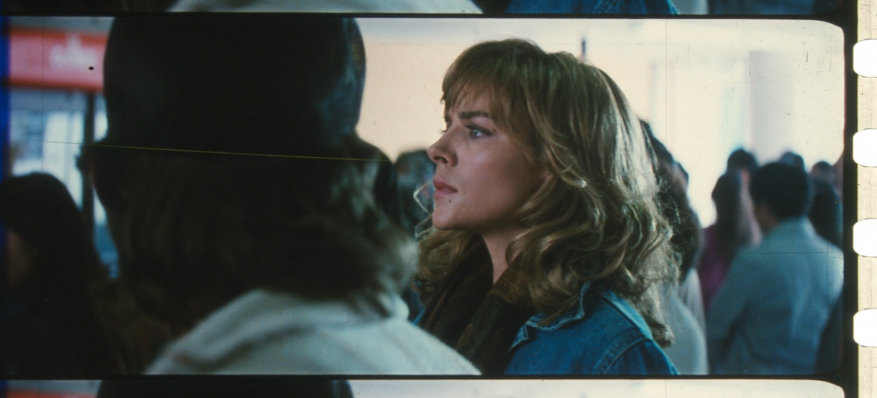 35mm Big Trouble R1 Grindhouse.mkv_snapshot_[00_10_43.875]