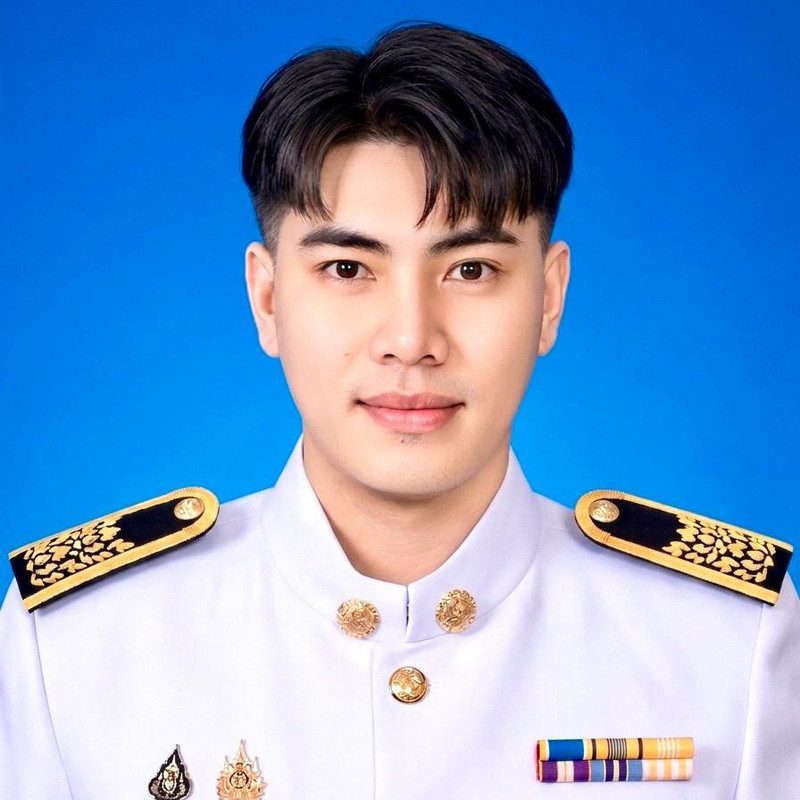 นายสฐิรวิศ  กันงาม