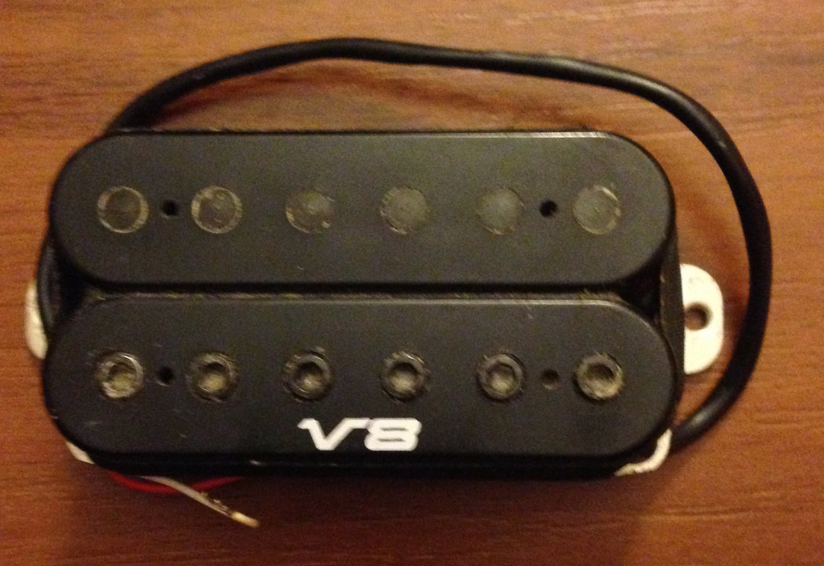 Ibanez V-8_01