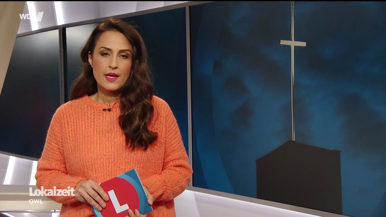 Nina Moghaddam WDR Lokalzeit OWL 11 03 2026 122X Caps 21