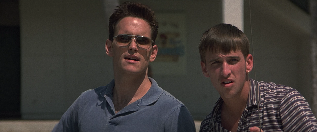 Дикость.1998.1080p.BluRay.x264-LEONARDO.mkv - 00.09.21.144