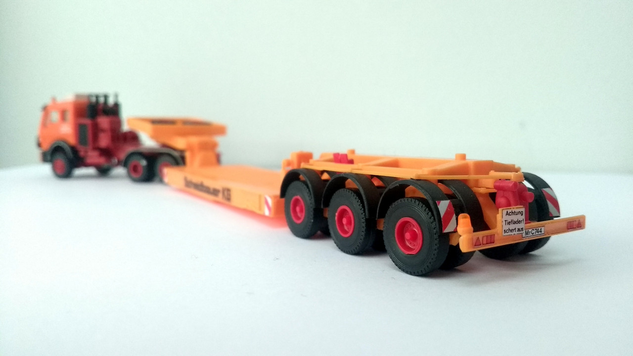 Mach (2705)