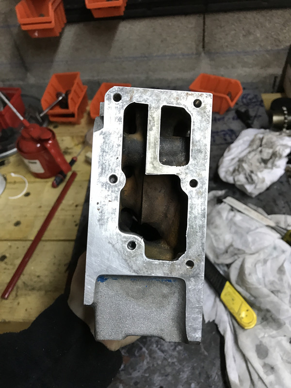 Restauration 4L (1178)