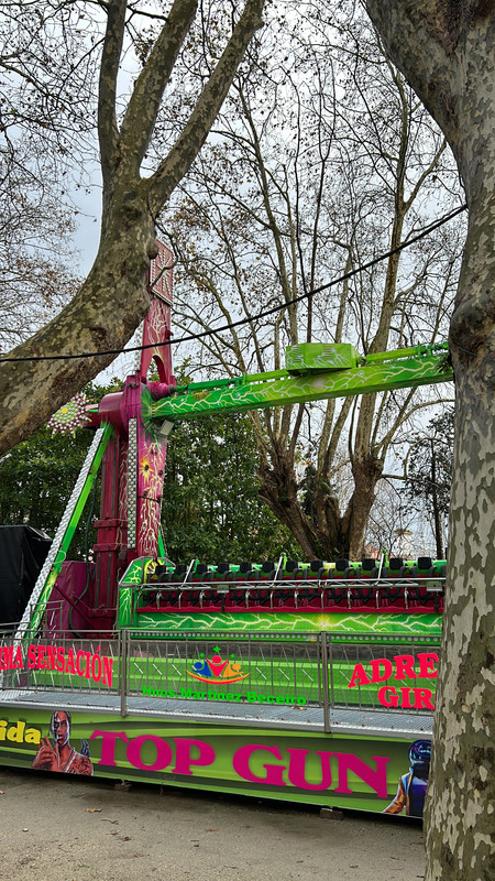 E0EA2922-67D0-4EFE-AAEB-D5637D49F1C9