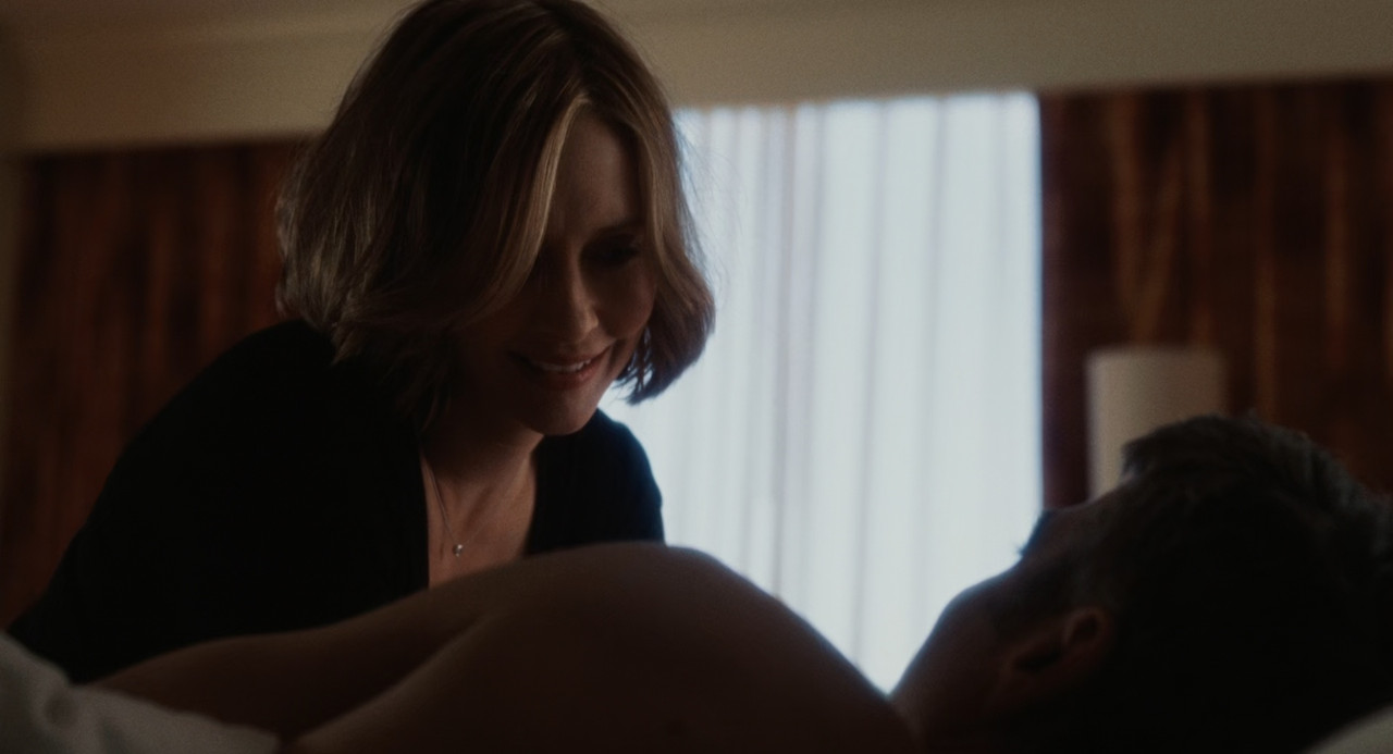 Up in the Air (2009).mkv_snapshot_00.59.48_[2018.01.27_00.15.15]