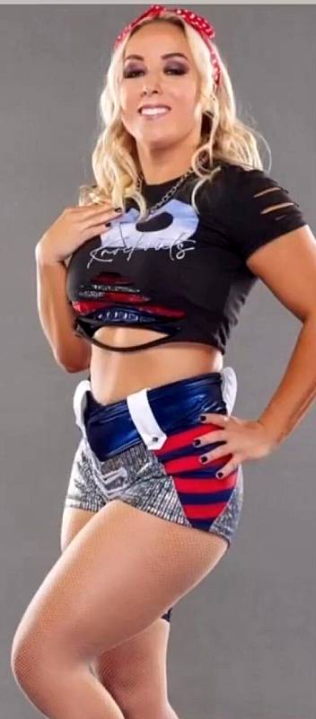 Shantelle_°Taylor°_Malawski_-_Taylor_Wide_(wl_5ft3_115-130_lb)