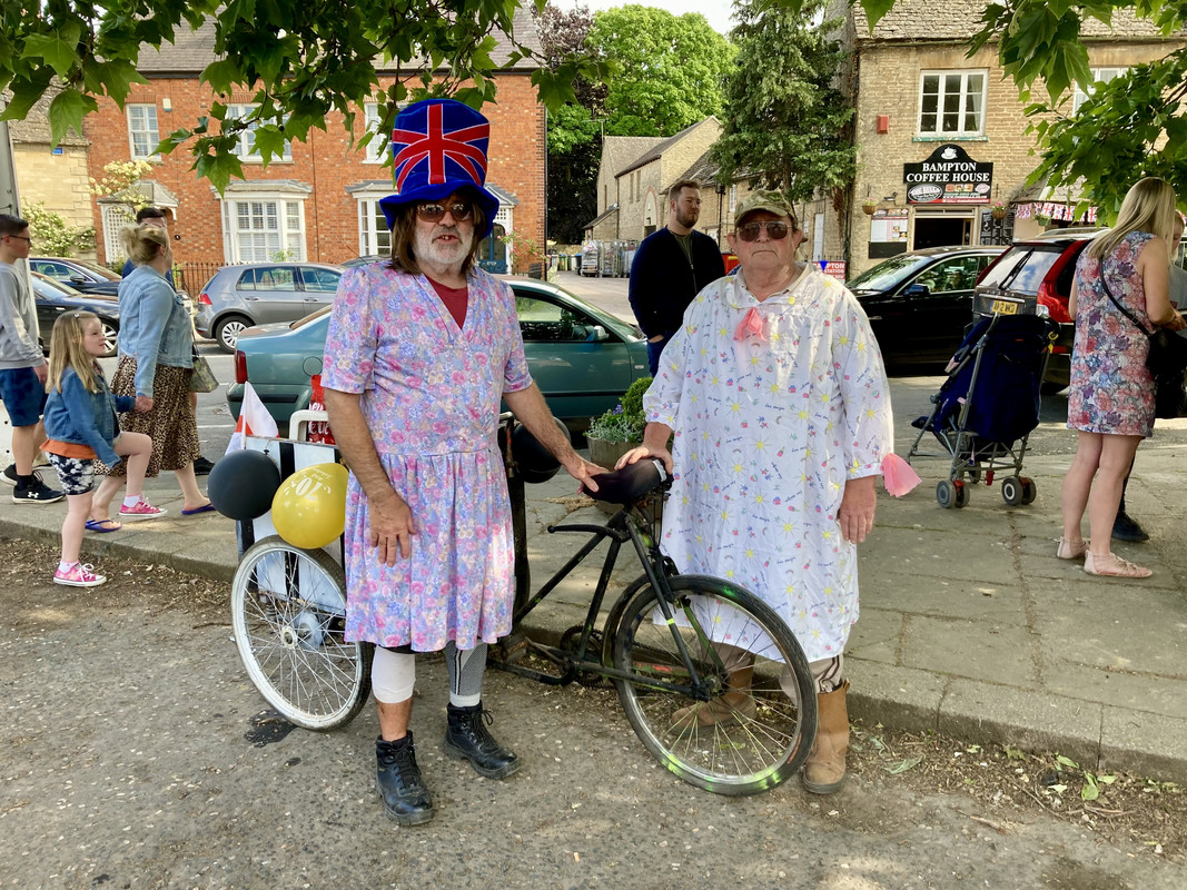 EE7B4DE1-6B03-4F9D-8C00-3F78032C6A27