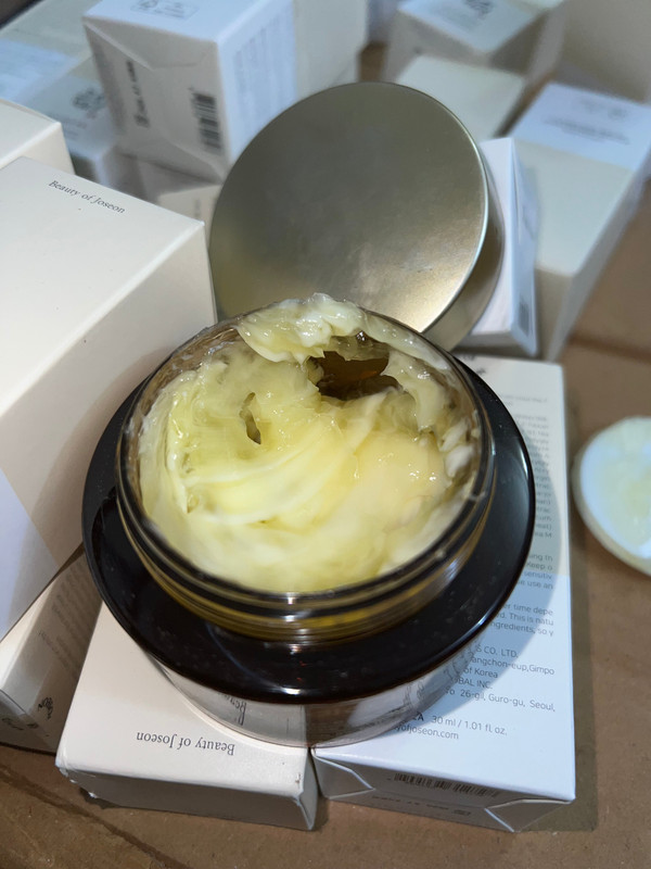 Medicube Deep Vita C Capsule Cream (Capsules are dissolved because of not being in box but it’s useful 100%) (Without Box) - image 2