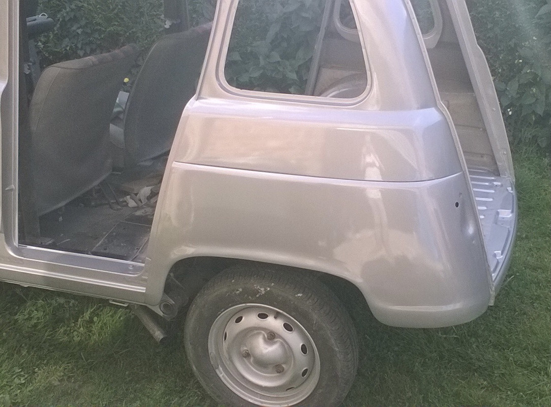 BD095AD3-8A7B-476F-8136-113B3D00A65A