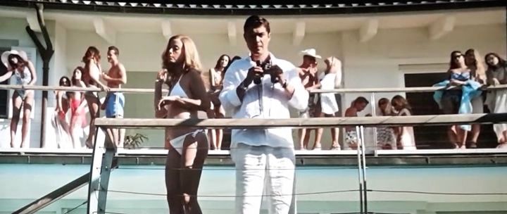 Loro.2018.NEW.HDTS.AAC.2.0.H264.FR.NL.Subs-MP4KiNG.mp4_snapshot_