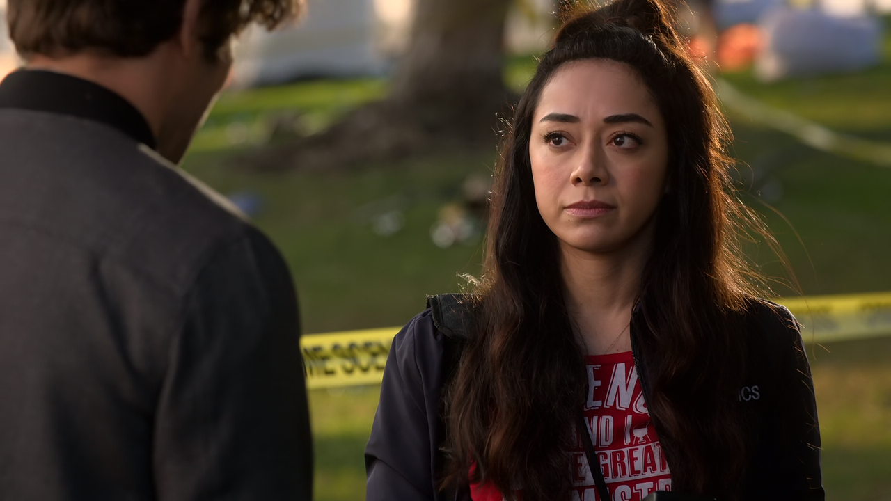 Lucifer.S05E06.BlueBallz.1080p.10bit.BluRay.AAC5.1.HEVC-Vyndros.mkv_snapshot_06.48_[2022.09.15_08.27