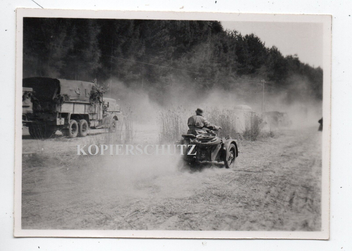 Russland Vorm. SDkfz LKW Tarn Camo PKW KÜbel Krad Gespann Kradmelder