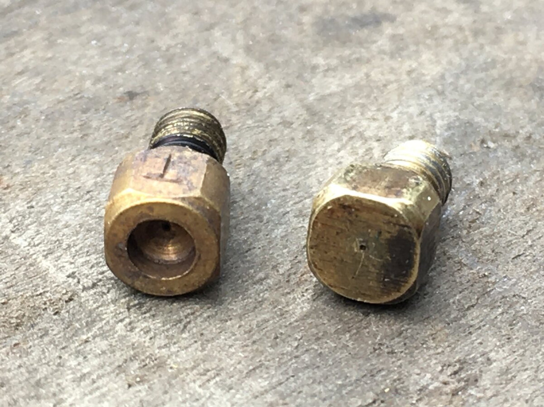 9DAC2F41-F78E-4FB4-BD64-7152DAFA549E