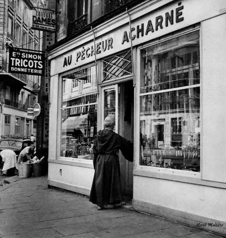 7902223E-52A3-4834-A738-B1DBD5A66827