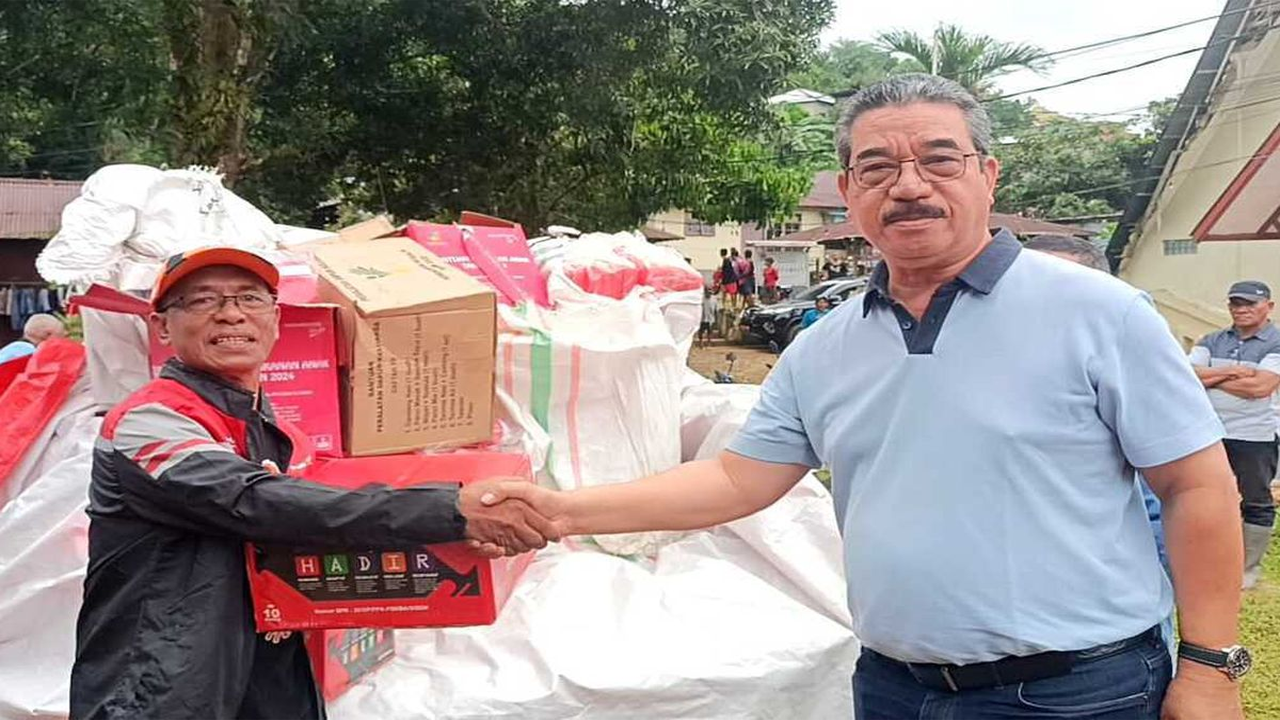 Gubernur Maluku Turun Langsung Bantu Korban Banjir dan Longsor di Ambon