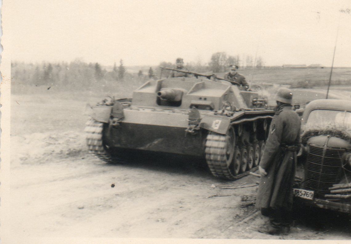 87. ID Infanterie Division Russland Panzer Sturmgeschütz StuG II