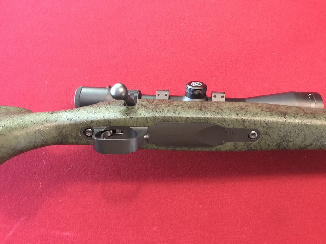 D33C168C-10E9-44B3-A1D9-63127A56B170