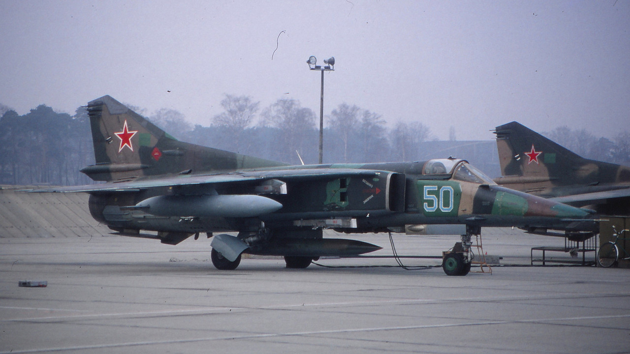 559 APIB Mig-27K 50 Blue_76802627163_2