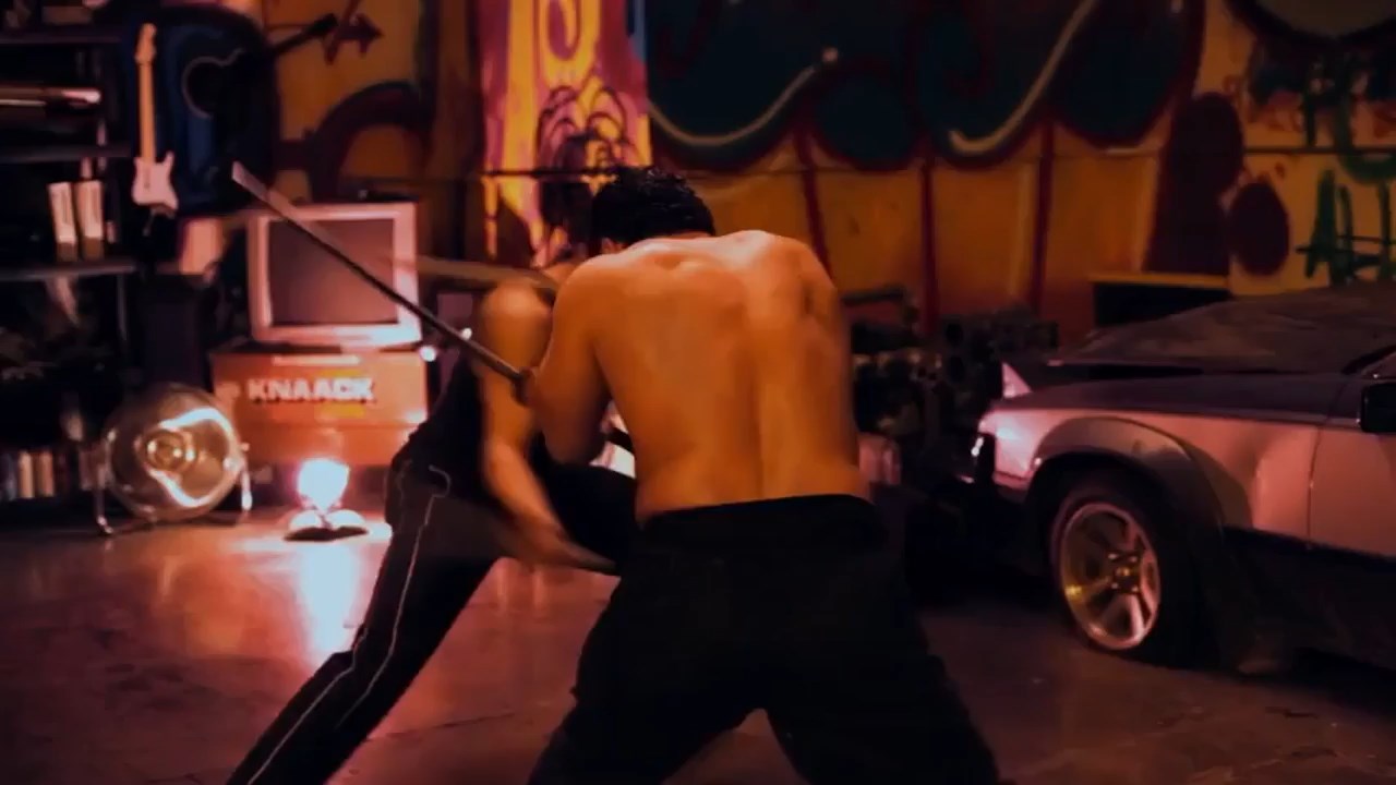 Blood Games 2011 BluRay [Tamil + English] 480p, 720p Screenshot