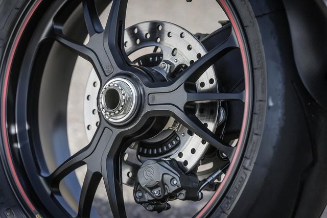 11A6F6CE-21BE-4044-8457-4ABB5F42F665