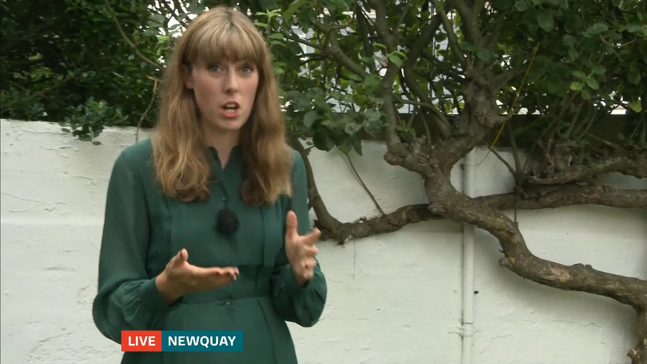 08.23 - 18.00.00 - ITV News London. The latest news in London and the....ts_snapshot_09.00_[2021.08.
