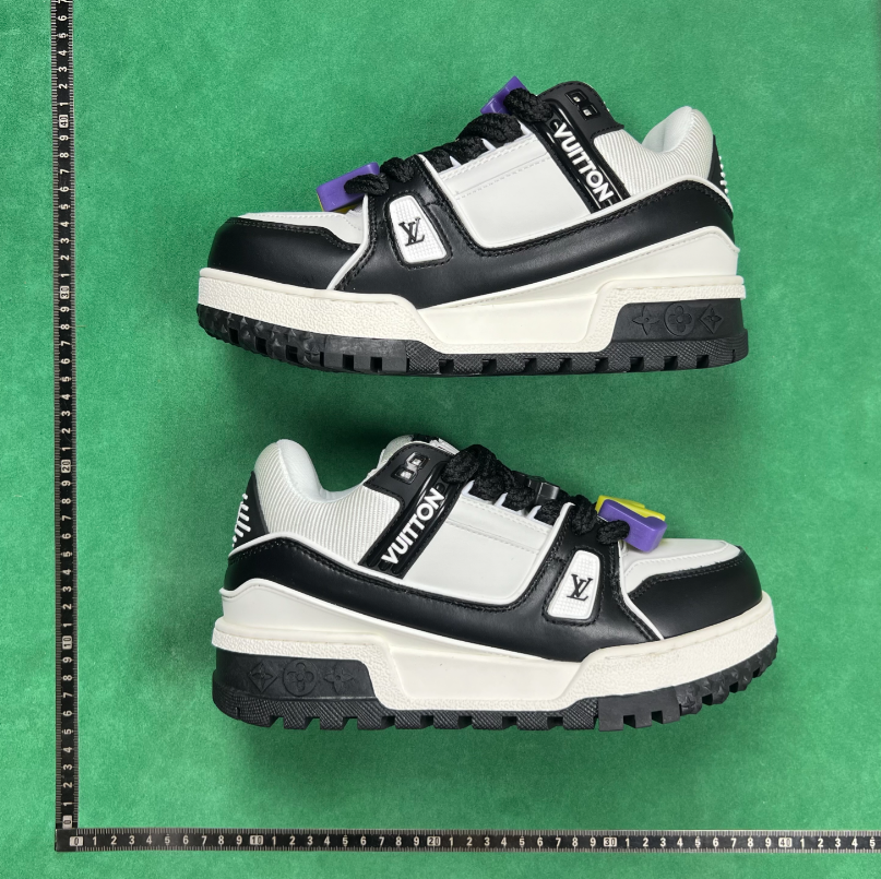 Louis Vuitton Trainer Maxi