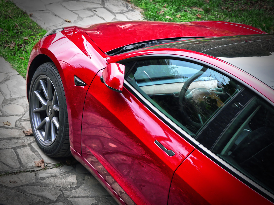 041ED11F-7F27-4CC3-BF8E-E5227D7C85A4