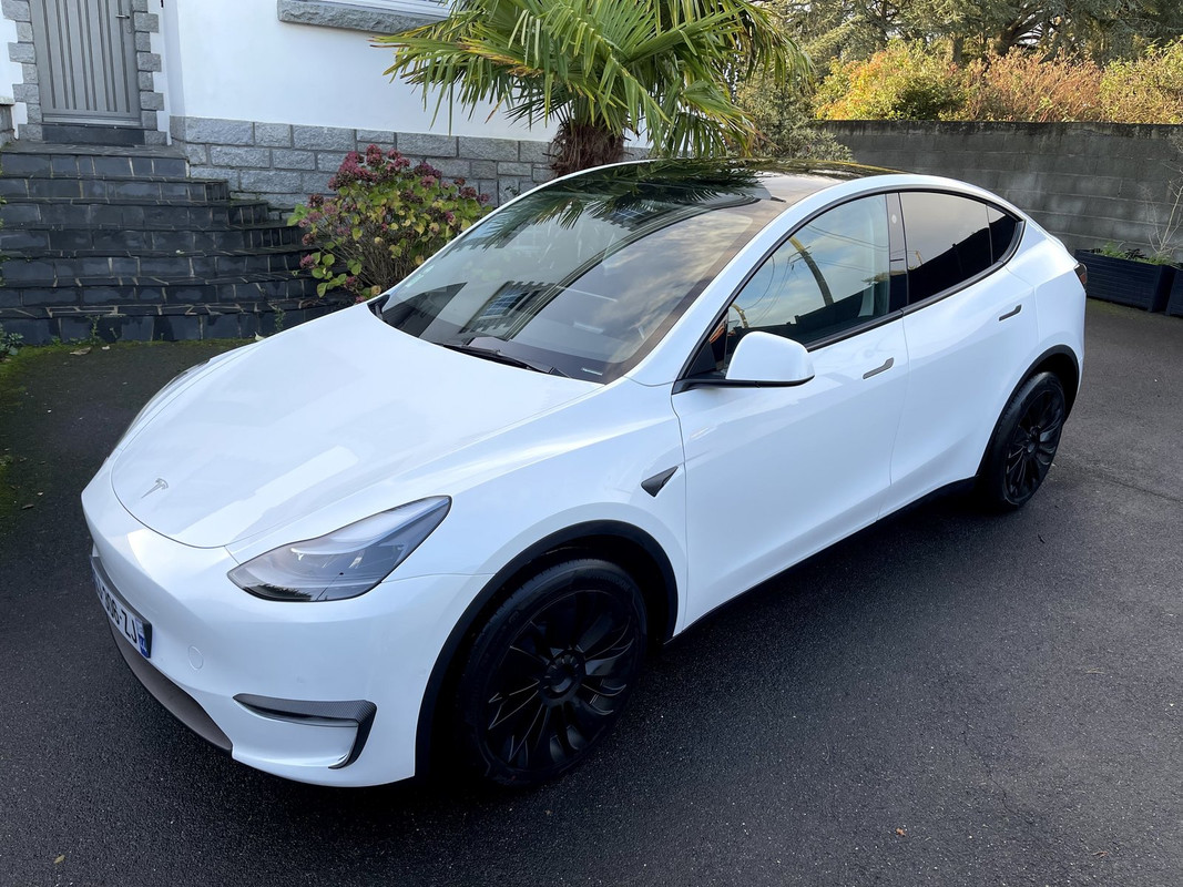 DEFB35C4-5714-47D3-B20F-6014ECC6689F