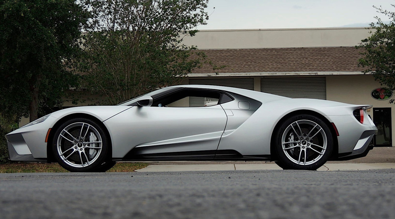 2017 Ford GT (2)