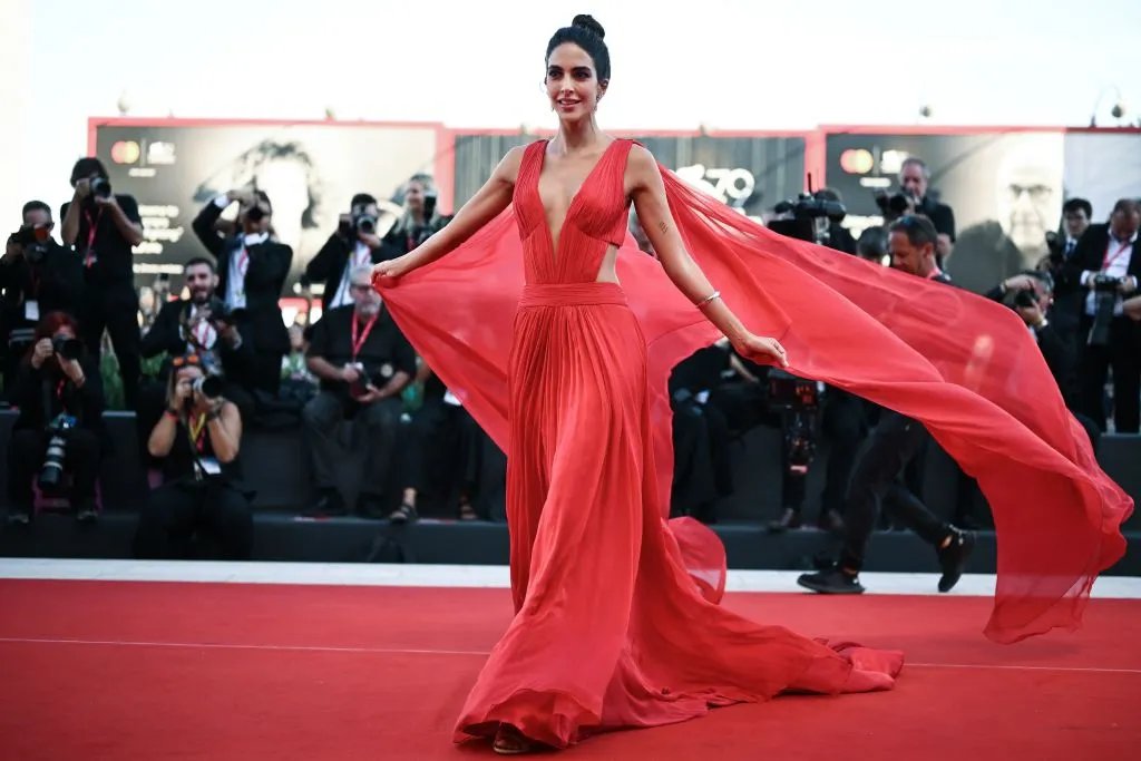 Venezia 79: i look in & out sul terzo red carpet della Mostra del Cinema