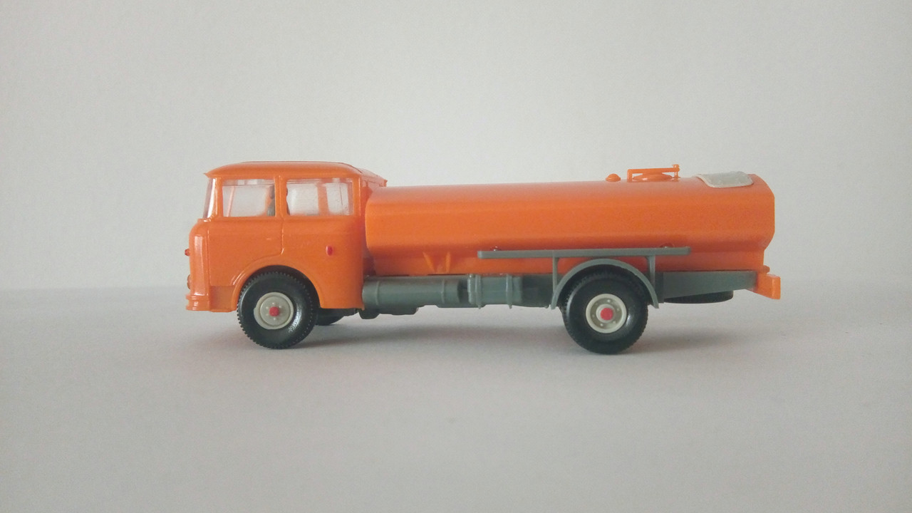 Macht (9495)