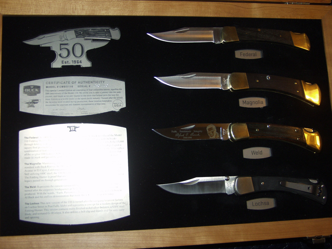 Buck-Collection-of-110-s-in-rubber-sealed-case-002.jpg