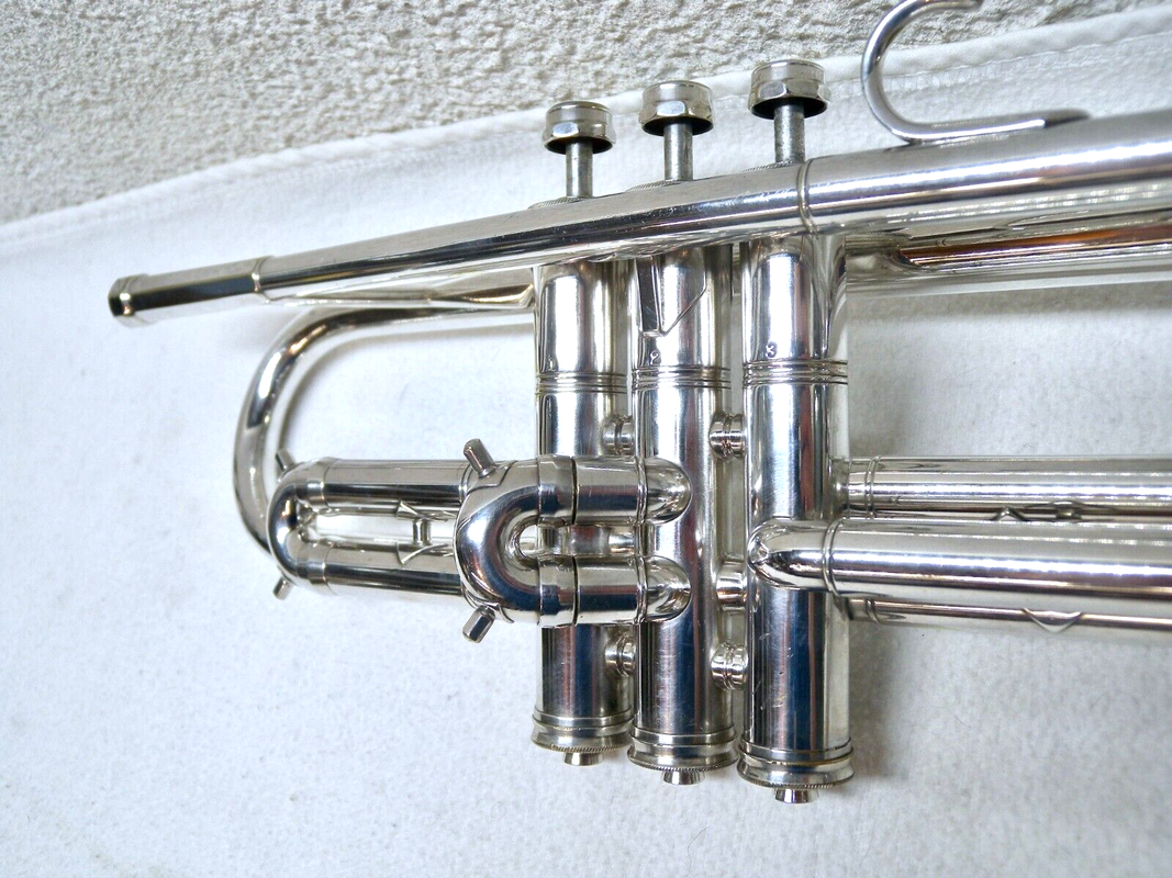 King 1937 Liberty Silvertone trumpet  sn 210902 (4)