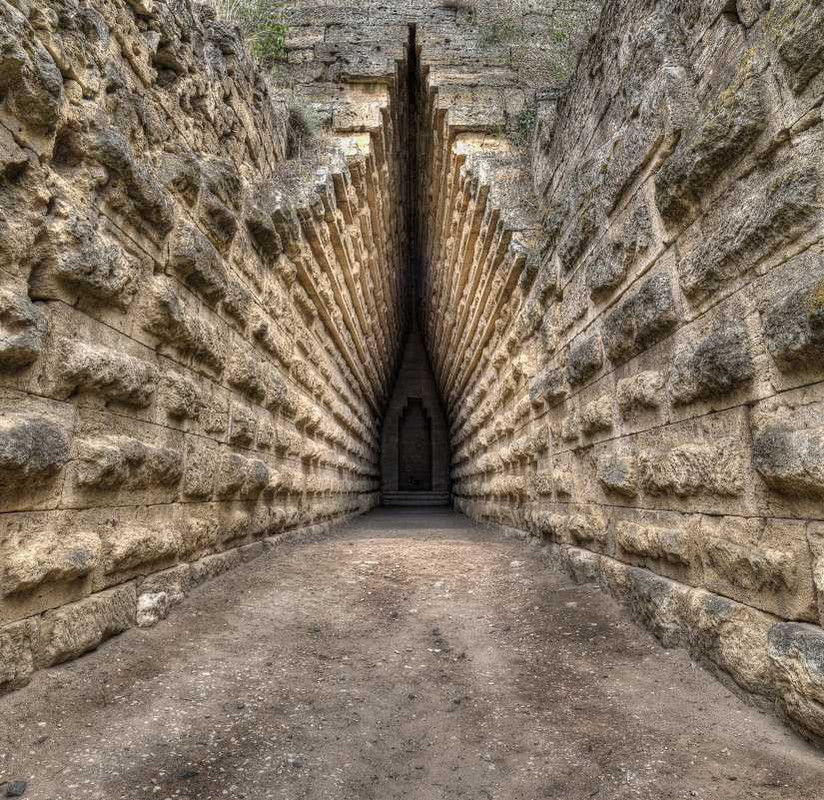 Царский курган