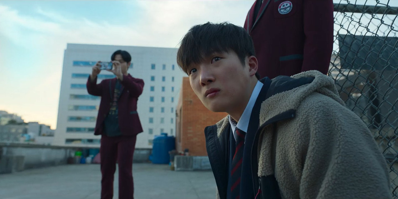 Weak Hero (2025) Season 2 [Hindi + English] WebRip 480p, 720p ESub - Complete Screenshot