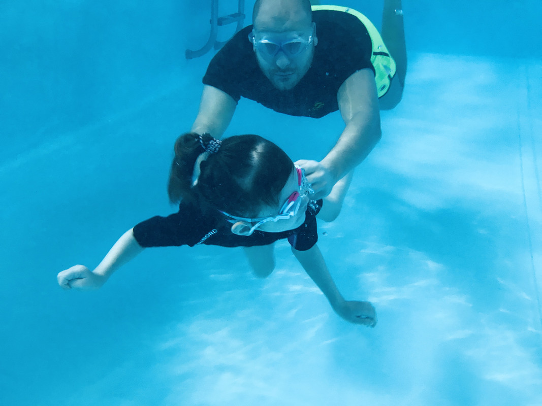 42901EB6-C94B-42B2-B88B-92F554F65658