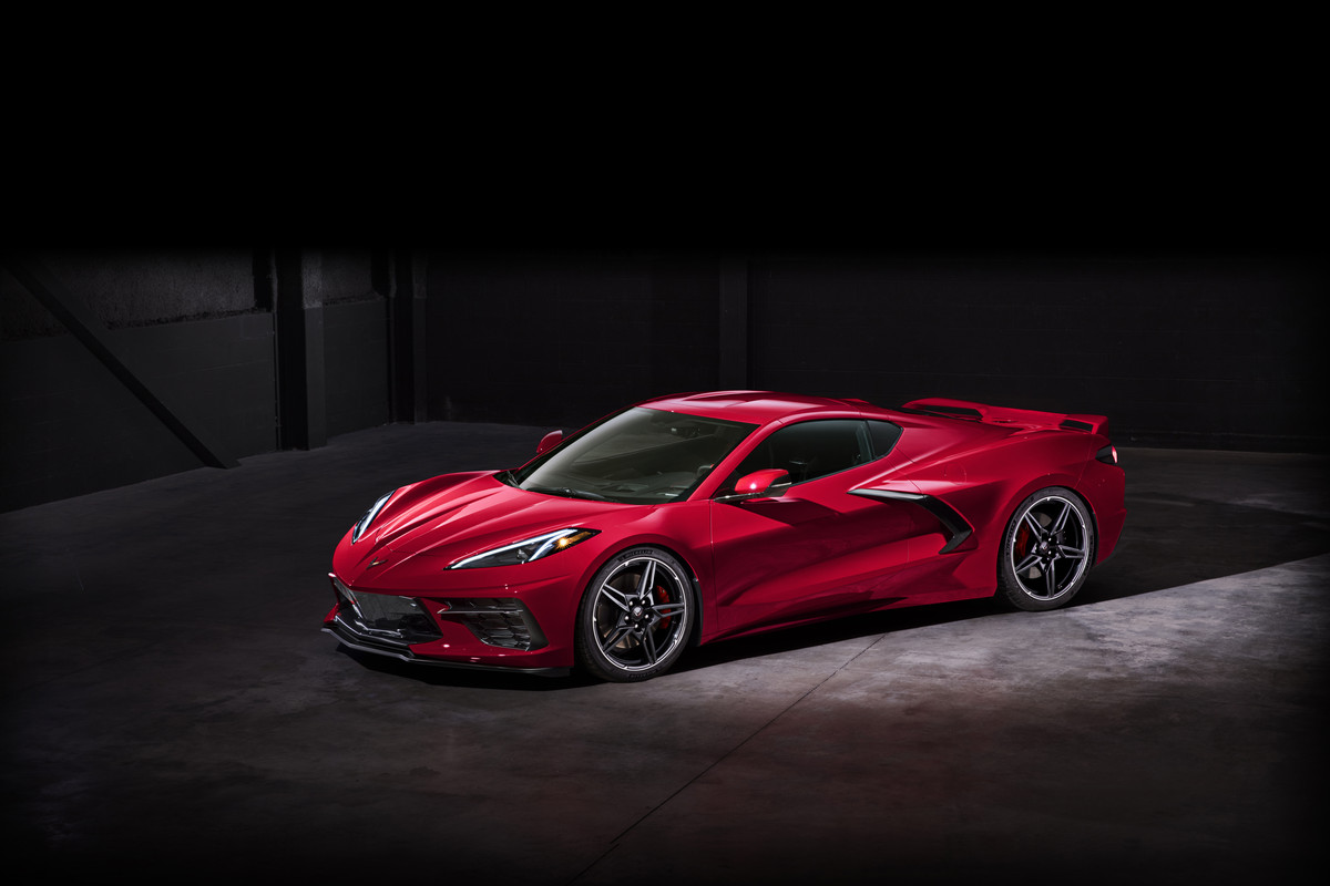 2020-Chevrolet-Corvette-Stingray-022(1)