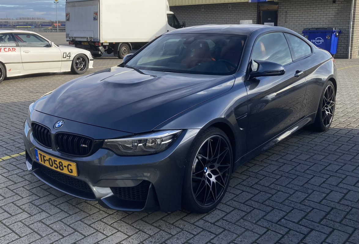 249334F0-890C-4169-9424-A6C2FE02D25B