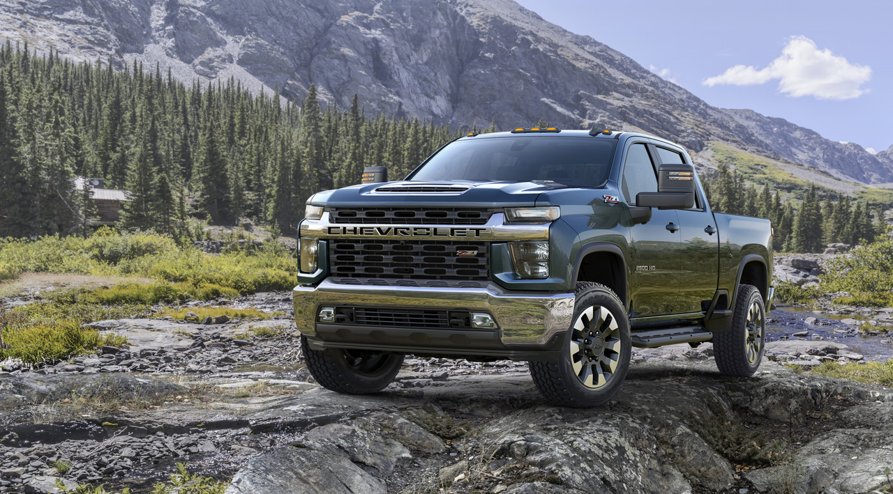 2020 Chevrolet Silverado HD  (1)