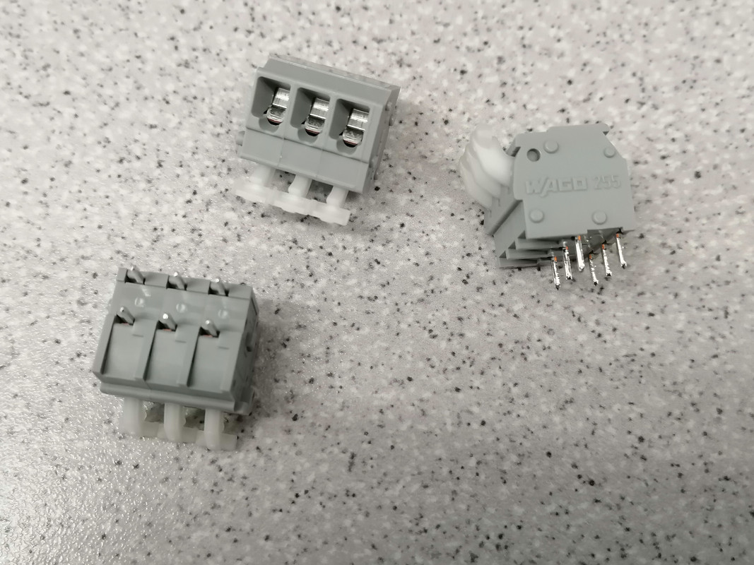 15 Conector Wago255-403