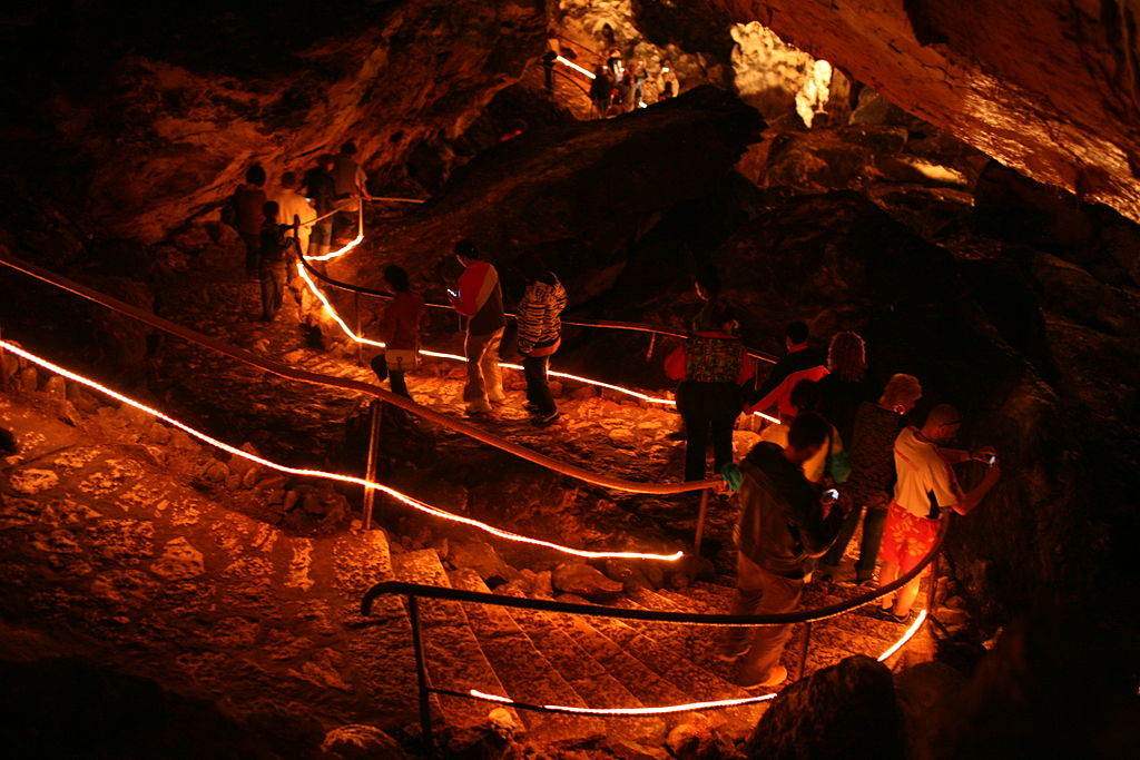 [Obrazek: 1024px-Magura-E5.jpg]