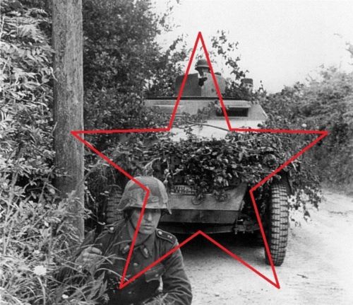 SCHÜTZENPANZER SPZ SdKfz 251 MG42 PANZER LEHR DI