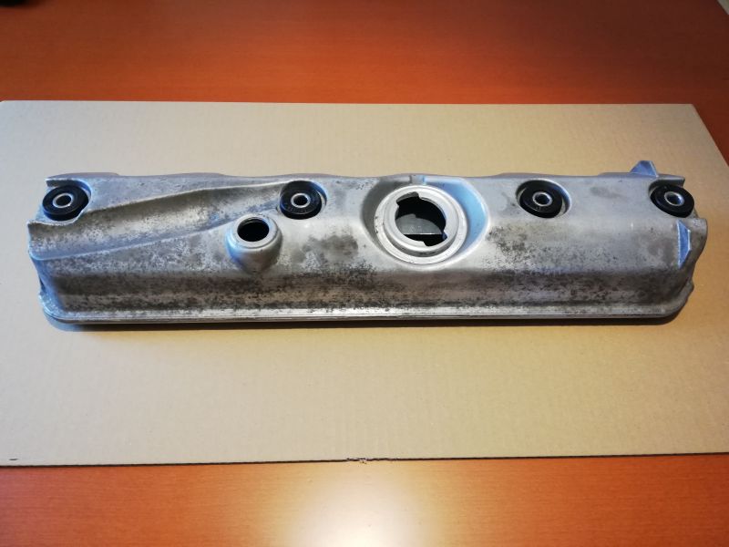 850TDI_valve_cover005