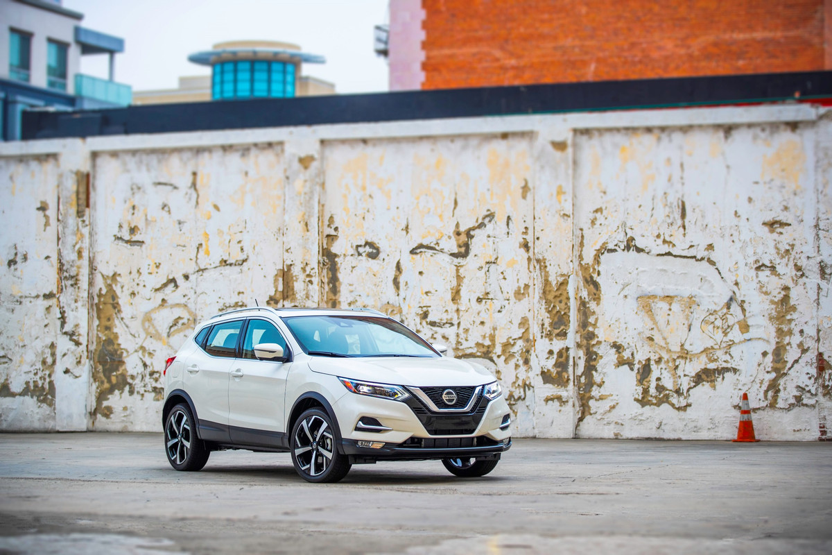 2020 Nissan Rogue Sport (6)