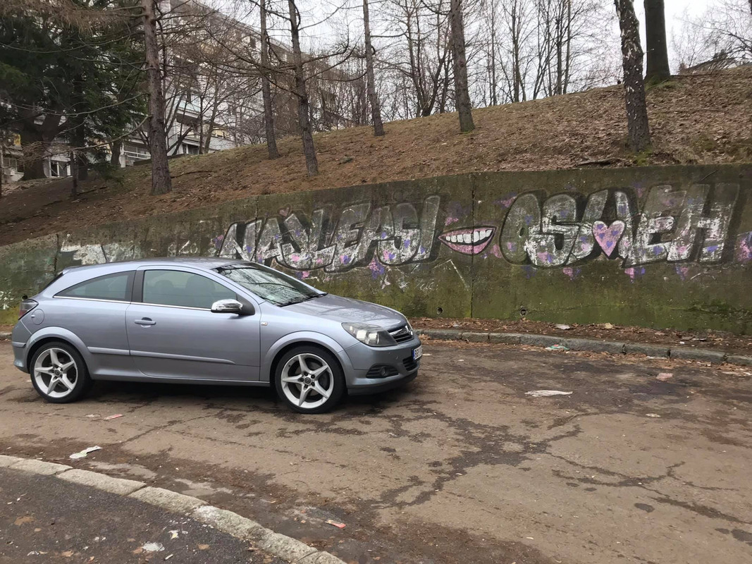 7882473F-A102-4DCB-B707-92907B6F851E