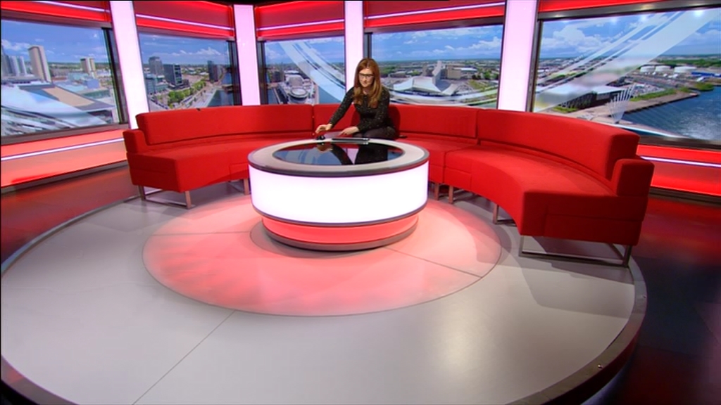 04.10 - 17.40.00 - BBC London News. The latest news, sport and weathe....ts_snapshot_13.02.505