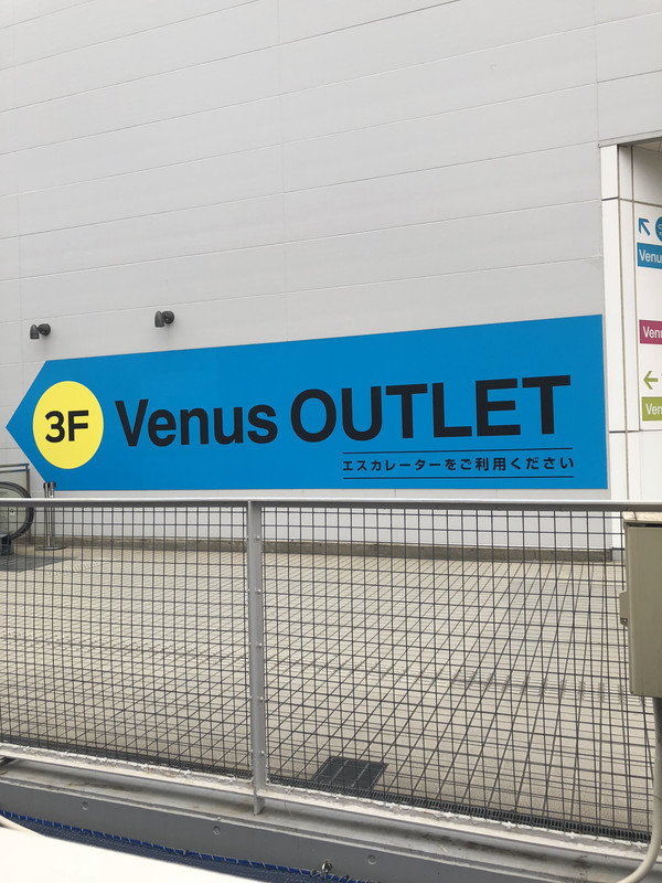 39B4FC5B-EB8A-4853-A1D2-5504F4F88878