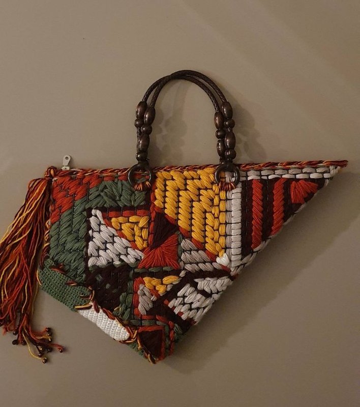 bag-triangle.jpg