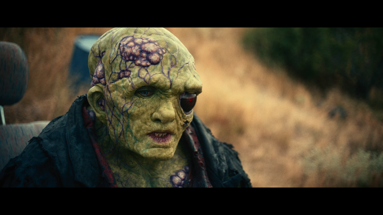 mpv shot The Toxic Avenger Unrated 2023 2160p UHD BDRemux HDR HEVC Нечипорук 01 02 28 0009