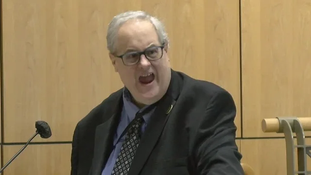 82f204b6-73bc-4781-9a7d-7f8ba6a44c52-Toller2